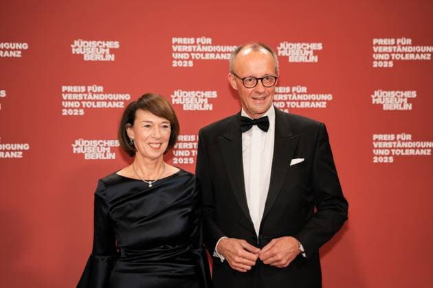 Germany, Culture, Prize for Understanding and Tolerance 2025 Jewish Museum Berlin Federal Chancellor Friedrich Merz CDU with Mrs. Charlotte Merz Copyright: xJamesxZabelx