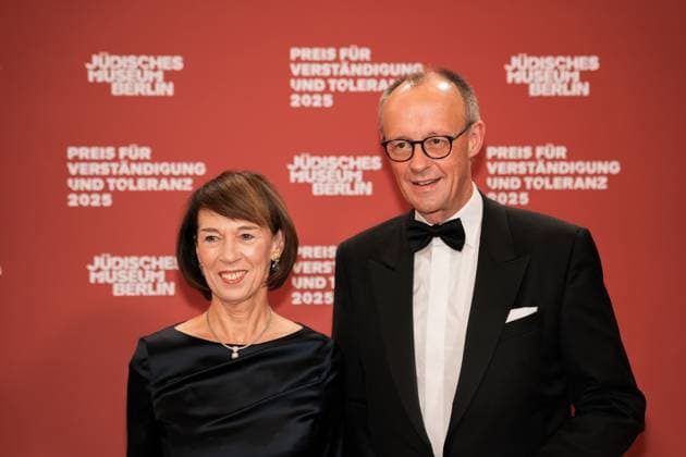 Germany, Culture, Prize for Understanding and Tolerance 2025 Jewish Museum Berlin Federal Chancellor Friedrich Merz CDU with Mrs. Charlotte Merz Copyright: xJamesxZabelx