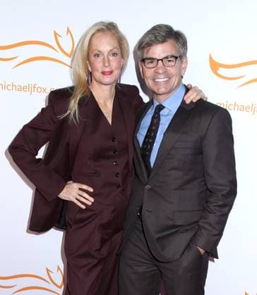 A Funny Thing Happened on the Way to Cure Parkinson s 2025 Gala Ali Wentworth and George Stephanopoulos attending the A Funny Thing Happened on the Way to Cure Parkinson s 2025 Gala benefitting The Michael J. Fox Foundation held at Cipriani South Street at Casa Cipriani on November 15, 2025 in New York City, NY New York City Cipriani South Street at Casa Ci NY USA Copyright: xStevenxBergman AFF-USA.COMx
