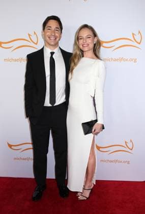A Funny Thing Happened on the Way to Cure Parkinson s 2025 Gala Justin Long and Kate Bosworth attending the A Funny Thing Happened on the Way to Cure Parkinson s 2025 Gala benefitting The Michael J. Fox Foundation held at Cipriani South Street at Casa Cipriani on November 15, 2025 in New York City, NY New York City Cipriani South Street at Casa Ci NY USA Copyright: xStevenxBergman AFF-USA.COMx