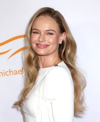 A Funny Thing Happened on the Way to Cure Parkinson s 2025 Gala Kate Bosworth attending the A Funny Thing Happened on the Way to Cure Parkinson s 2025 Gala benefitting The Michael J. Fox Foundation held at Cipriani South Street at Casa Cipriani on November 15, 2025 in New York City, NY New York City Cipriani South Street at Casa Ci NY USA Copyright: xStevenxBergman AFF-USA.COMx