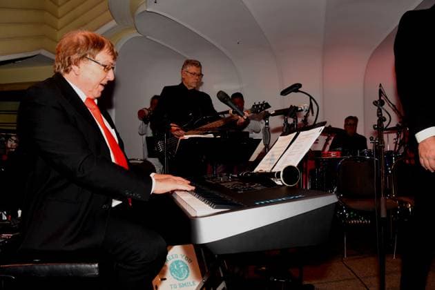 Klaus Ammann Orchestra Bandmaster Munich 15 11 2025 Bavarian Court Narrhalla Court Ball Photo Munich