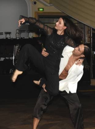 Modern Dance Sarah Zimmermann Carlo Di Lorenzo Munich 15 11 2025 Bayerischer Hof Narrhalla Hofballl Foto Muenchen