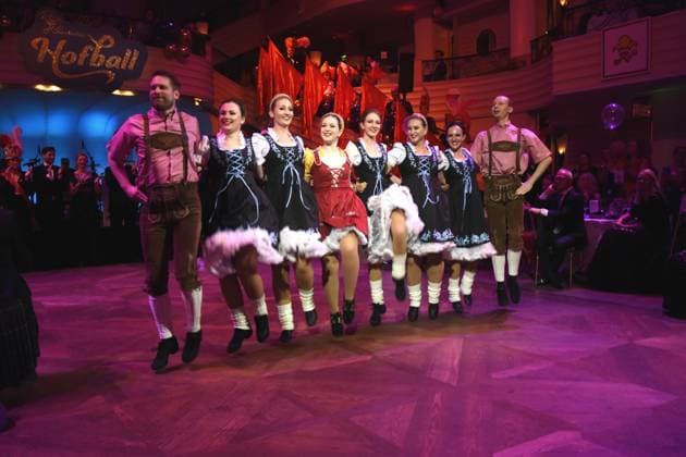 Narrhalla Garde Show Munich 15 11 2025 Bayerischer Hof Narrhalla Hofballl Photo Munich