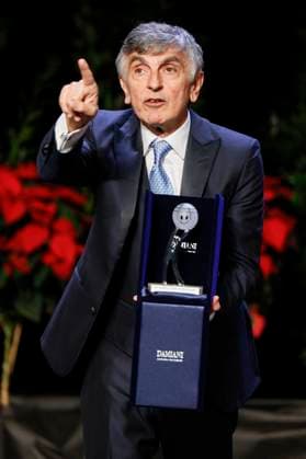 22nd Monte Carlo Film Festival - Awards Gala Night Vincenzo Salemme receives the Career Award during the awards gala night held at Grimaldi Forum during 22nd Monte Carlo Film Festival on November 15, 2025 in Monte Carlo, Monaco. Photo Marco Piovanotto ABACAPRESS.COM Monte Carlo Monaco  Copyright: xPiovanottoxMarco ABACAx