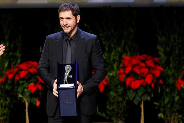 22nd Monte Carlo Film Festival - Awards Gala Night Gabriele Mainetti receive the Career Award during the awards gala night held at Grimaldi Forum during 22nd Monte Carlo Film Festival on November 15, 2025 in Monte Carlo, Monaco. Photo Marco Piovanotto ABACAPRESS.COM Monte Carlo Monaco  Copyright: xPiovanottoxMarco ABACAx