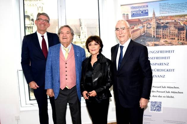 Dr Wolfram Weimer Federal Minister of Culture Helmut Markwort Focus Gruender Simone Rethel Actress Dr Theo Waigl Federal Minister a D Munich 16 11 2025 Press Club Munich Matinee The Art of Aging Well Book Presentation Golden Years with Dr Theo Weigl Federal Minister a D Federal Minister of Culture Dr Wolfram Weimer and thre
