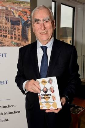 Dr Theo Waigl Federal Minister a D Munich 16 11 2025 Press Club Munich Matinee The Art of Aging Well Book Presentation Golden Years with Dr Theo Weigl Federal Minister a D Federal Minister of Culture Dr Wolfram Weimer and three celebrities over 75 Helmut Markwort, Simone Rethel Photo Bernd Lindenthaler Munich