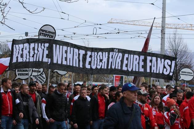 16 11 2025 Demonstration Fandemo in Leipzig Football is safe The fans of Union Berlin Leipzig Saxony Germany