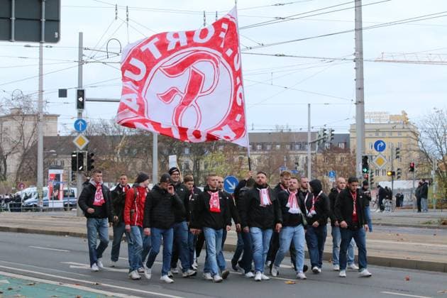 16 11 2025 Demonstration Fandemo in Leipzig Football is safe The fans of Fortuna Köln Leipzig Saxony Germany