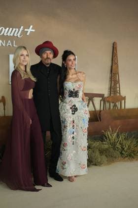 Landman Season Two UK premiere, Cineworld Leicester Square, London, UK, 16 November 2025. Billy Bob Thornton, Ali Larter, Demi Moore at the UK premiere of Landman Season Two, Cineworld Leicester Square, London, UK, 16 November 2025., Credit:Julie Edwards Avalon United Kingdom, London Copyright: xJuliexEdwardsx xAvalonx 1052811605
