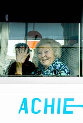 16-11-2025 Bonaire Princess Beatrix arrived at the Bonaire Flamingo International Airport for her 2 day visit to the island of Bonaire. Â  Copyright: xPPEx