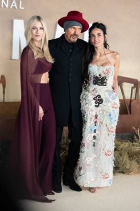Landman Season Two UK Premiere - Arrivals Ali Larter, Billy Bob Thornton & Demi Moore (R) attend the Landman Season Two UK Premiere at Cineworld Leicester Square, Credit:Lounis Tiar Avalon United Kingdom, London, Leicester Square  Copyright: xLounisxTiarx xAvalonx 1052840508