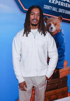 Celebrities At The Paddington Bear Festive Experience VIP Day In London - 16 Nov 2025 Richard Fazer Rawson seen attending The Paddington Bear Festive Experience VIP Day at County Hall in London. London United Kingdom Copyright: xBrettxCovex xSOPAxImagesx Fazer BDC_6454