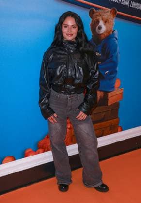 Celebrities At The Paddington Bear Festive Experience VIP Day In London - 16 Nov 2025 Olivia Hawkins seen attending The Paddington Bear Festive Experience VIP Day at County Hall in London. London United Kingdom Copyright: xBrettxCovex xSOPAxImagesx Liv BDC_6111