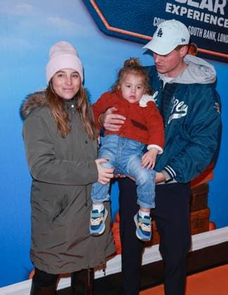Celebrities At The Paddington Bear Festive Experience VIP Day In London - 16 Nov 2025 Maeva D Ascanio and James Taylor seen attending The Paddington Bear Festive Experience VIP Day at County Hall in London. London United Kingdom Copyright: xBrettxCovex xSOPAxImagesx Maeva James BDC_6369