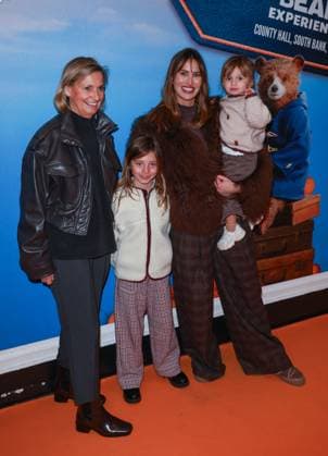 Celebrities At The Paddington Bear Festive Experience VIP Day In London - 16 Nov 2025 Ferne McCann seen attending The Paddington Bear Festive Experience VIP Day at County Hall in London. London United Kingdom Copyright: xBrettxCovex xSOPAxImagesx Ferne BDC_6278