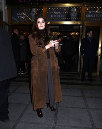 November 16, 2025, New York, Ny, United States: Debra Messing attends the Broadway Opening Night of Chess . Held at The Imperial Theatre in New York. Zuma Press November 16, 2025. New York United States - ZUMAp281 20251116_zea_p281_011 Copyright: xPhotoxImagexPressx