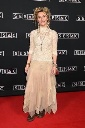 2025 SESAC Nashville Music Awards Clare Bowen arriving at the 2025 SESAC Nashville Music Awards held at the Country Music Hall of Fame and Museum on November 16, 2025 in Nashville, TN Nashville Country Music Hall of Fame and Museum Tennessee USA Copyright: xTammiexArroyox xAFF-USA.comx
