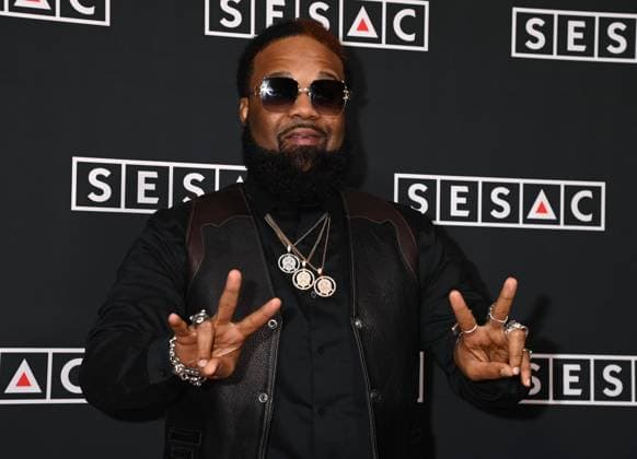 2025 SESAC Nashville Music Awards Blanco Brown arriving at the 2025 SESAC Nashville Music Awards held at the Country Music Hall of Fame and Museum on November 16, 2025 in Nashville, TN Nashville Country Music Hall of Fame and Museum Tennessee USA Copyright: xTammiexArroyox xAFF-USA.comx