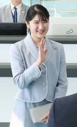 Japan Princess Aiko departs for Laos Japanese Princess Aiko is pictured at Tokyo s Haneda airport on Nov. 17, 2025, before departing for Laos on her first official overseas trip. (Pool photo)  A14AA0005039916P
