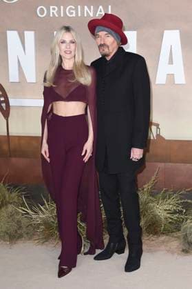 Ali Larter and Billy Bob Thornton at the premiere of season 2 of the Paramount series Landman at Cineworld Leicester Square London, 16 11 2025 Foto:xS.xVasx xFuturexImagex landman_london_5139