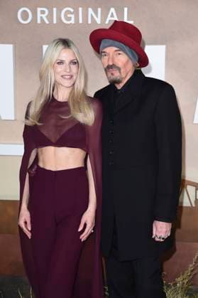 Ali Larter and Billy Bob Thornton at the premiere of season 2 of the Paramount series Landman at Cineworld Leicester Square London, 16 11 2025 Foto:xS.xVasx xFuturexImagex landman_london_5141