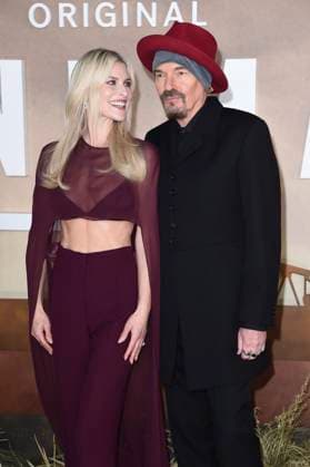 Ali Larter and Billy Bob Thornton at the premiere of season 2 of the Paramount series Landman at Cineworld Leicester Square London, 16 11 2025 Foto:xS.xVasx xFuturexImagex landman_london_5142