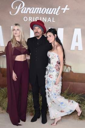 Ali Larter, Billy Bob Thornton and Demi Moore at the premiere of season 2 of the Paramount series Landman at Cineworld Leicester Square London, 16 11 2025 Foto:xS.xVasx xFuturexImagex landman_london_5169