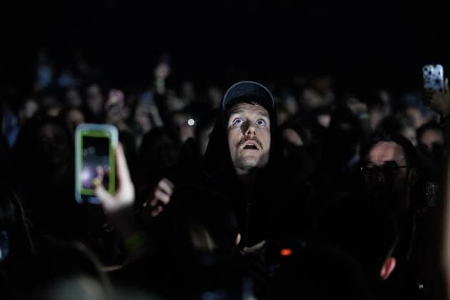 Bastille performs in Brighton, UK Brighton, UK, Bastille, Sunday 16 November 2025 at The Brighton Centre. Dan Smith vocalist pictured., Credit:Andy Sturmey Avalon United Kingdom  Copyright: xAndyxSturmeyx xAvalonx 1052865424