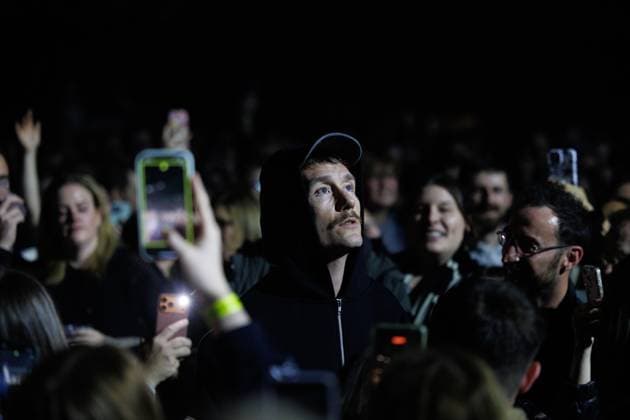 Bastille performs in Brighton, UK Brighton, UK, Bastille, Sunday 16 November 2025 at The Brighton Centre. Dan Smith vocalist pictured., Credit:Andy Sturmey Avalon United Kingdom  Copyright: xAndyxSturmeyx xAvalonx 1052865441