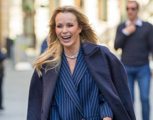 Amanda Holden as she leaves Global Radio Studios after presenting her Heart Breakfast Radio show Featuring: Amanda Holden Where: London, United Kingdom When: 17 Nov 2025 Credit: Richard Lincoln Cover Images EDITORIAL USE ONLY. NOT FOR USE BY NEWSPAPERS BASED IN THE UK. Copyright: xRichardxlincolnx coverimg55273496