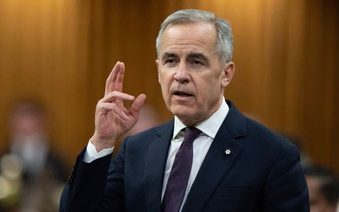 November 17, 2025, Ottawa, On, Canada: Prime Minister Mark Carney rises during Question Period, on Parliament Hill in Ottawa, Monday, Nov. 17, 2025. Ottawa Canada  - ZUMAc35_ 20251117_zaf_c35_062 Copyright: xAdrianxWyldx
