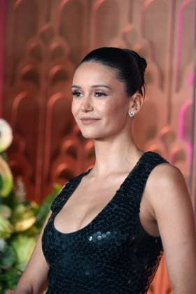 November 17, 2025, New York, New York, USA: NINA DOBREV attends the New York Premiere Of Wicked For Good .Lincoln Center, NYC.November 17, 2025. New York USA - ZUMAms4_ 20251117_faf_ms4_016 Copyright: xSoniaxMoskowitzxGordonx