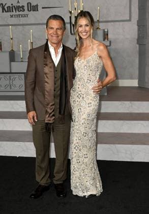 ˜Wake Up Dead Man: A Knives Out Mystery™ Premiere Josh Brolin and Kathryn Boyd Brolin arriving to Netflix™s Wake Up Dead Man: A Knives Out Mystery Los Angeles premiere held at the Academy Museum of Motion Pictures on November 17, 2025 in Los Angeles, Ca. Los Angeles Academy Museum of Motion Picture California USA Copyright: xLeexWatt AFF-USA.COMx