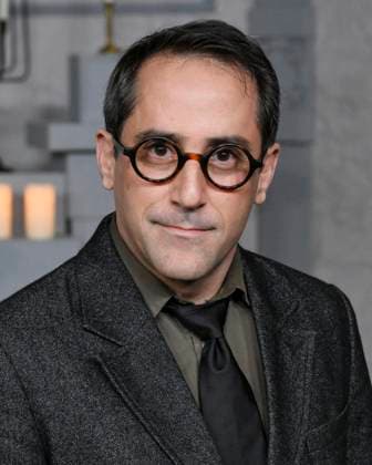 November 17, 2025, Los Angeles, California, USA: American cinematographer STEVE YEDLIN, 50, attends Los Angeles red carpet premiere of Wake Up Dead Man: A Knives Out Mystery Los Angeles USA - ZUMAb173 20251117_aap_b173_052 Copyright: xBillyxBennightx