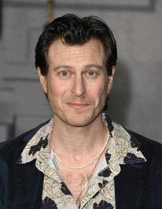 ˜Wake Up Dead Man: A Knives Out Mystery™ Premiere Noah Segan arriving to Netflix™s Wake Up Dead Man: A Knives Out Mystery Los Angeles premiere held at the Academy Museum of Motion Pictures on November 17, 2025 in Los Angeles, Ca. Los Angeles Academy Museum of Motion Pictures California USA Copyright: xLeexWatt AFF-USA.COMx