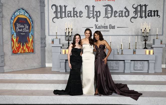 Premiere Of Netflix s Wake Up Dead Man: A Knives Out Mystery MUSEUM ROW, MIRACLE MILE, LOS ANGELES, CALIFORNIA, USA - NOVEMBER 17: American actress and singer Cailee Spaeny, Ukrainian-American actress and model Mila Kunis and American actress and activist Kerry Washington arrive at the Premiere Of Netflix s Wake Up Dead Man: A Knives Out Mystery held at the Academy Museum of Motion Pictures on November 17, 2025 in Museum Row, Miracle Mile, Los Angeles, California, United States., Credit:Image Press Agency Avalon United States, California, Los Angeles, Academy Museum of Motion Pictures Copyright: xImagexPressxAgencyx xAvalonx 1053052533