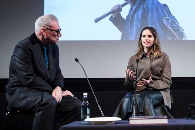 Mark Kermode and Felicity Jones in the talk show Mark Kermode Live in 3D at BFI Southbank London, 17 11 2025 Foto:xJ.xEdwardsx xFuturexImagex kermode_5121