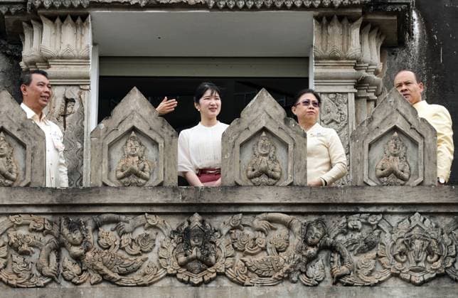 Japan Princess Aiko in Laos Japanese Princess Aiko visits the Patuxai war monument in Vientiane on Nov. 18, 2025, as she visits Laos on her first official overseas trip, marking the 70th anniversary of the establishment of diplomatic ties. (Pool photo)  A14AA0005043778P