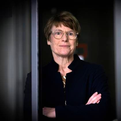 Veronika Grimm, Wirtschaftsweise DEU, Deutschland, Germany, Berlin, 12.11.2025 Portrait Prof. Veronika Grimm , Mitglied Sachverstaendigenrat zur Begutachtung der gesamtwirtschaftlichen Entwicklung Wirtschaftsweise in Berlin Deutschland en: Portrait Prof. Veronika Grimm , German economist and member of the German council of Economic Experts in Berlin Germany *** Veronika Grimm, Wirtschaftsweise DEU, Deutschland, Germany, Berlin, 12 11 2025 Portrait Prof Veronika Grimm , Member Sachverstaendigenrat zur Begutachtung der gesamtwirtschaftlichen Entwicklung Wirtschaftsweise in Berlin Germany en Portrait Prof Veronika Grimm , German economist and member of the German council of Economic Experts in Berlin Germany