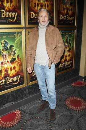 Dust Bunny New York Special Screening Dust Bunny New York Special Screening Held at Alamo Drafthouse Brooklyn New York Featuring: Mads Mikkelsen Where: New York, New York, United States When: 17 Nov 2025 Credit: Udo Salters WENN New York New York United States Copyright: xUdoxSalters WENNx wenn40794417 DS7x wenn40794417