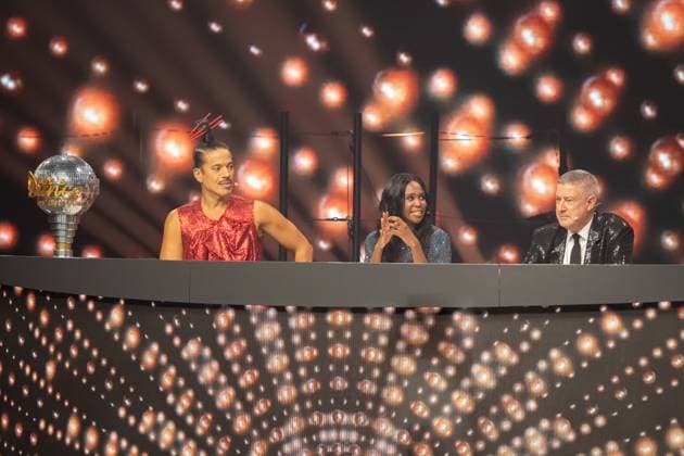 Lets DanceLive The Tour 2025 Jorge Gonzales, Joachim Llambi, Motsi Mabuse at the live show Lets Dance on 17 11 2025 in the Festhalle Frankfurt Frankfurt Festhalle Hessen