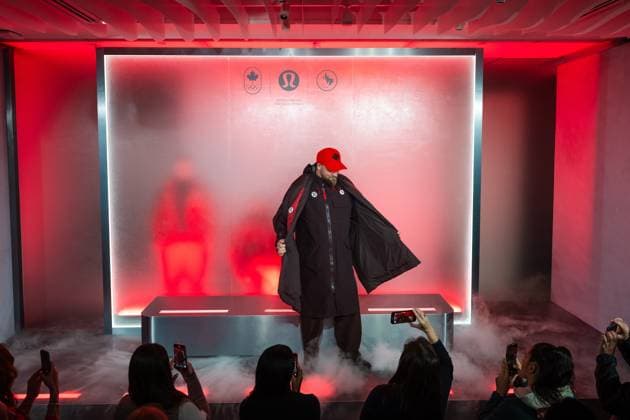November 18, 2025, Toronto, On, Canada: An athlete models LululemonöÄÃ s new Team Canada uniforms for the Milano Cortina 2026 Winter Olympics, in Toronto, Tuesday, Nov. 18, 2025. Toronto Canada  - ZUMAc35_ 20251118_zaf_c35_046 Copyright: xLauraxProctorx