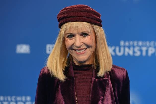 Patricia RIEKEL Journalist, single image, cropped single motif, portrait, portrait, portrait award Bavarian Art Prize 2025 on 18 11 2025 at Bergson Kunstkraftwerk in Munich