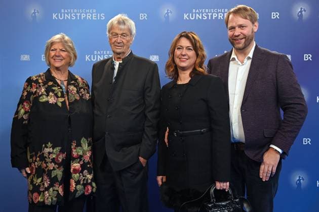 Gerhard POLT Cabaret artist with his family left wife Tini, right son Mrtin with wife Bavarian Art Award 2025 on 18 11 2025 at Bergson Kunstkraftwerk in Munich