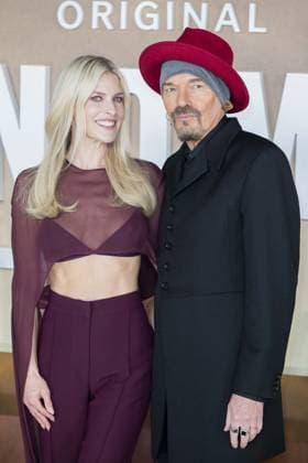 Landman Series 2 UK Premiere Ali Larter and Billy Bob Thornton attend the Landman Series 2 UK Premiere at the Cineworld cinema, Leicester Square, London. 16th November 2025.  Copyright: xAndrewxSimsx NINTCHDBPICT001039411139