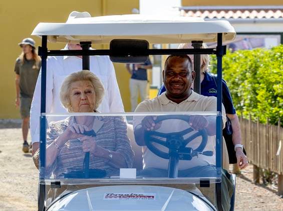 18-11-2025 Antillen Princess Beatrix, patron of the Dutch Caribbean Nature Alliance (DCNA), visited Washington Slagbaai National Park and the Jantje Beton playground and Tera Barra on the 1st day of the 2 day visit to Bonaire. Â  Copyright: xPPEx