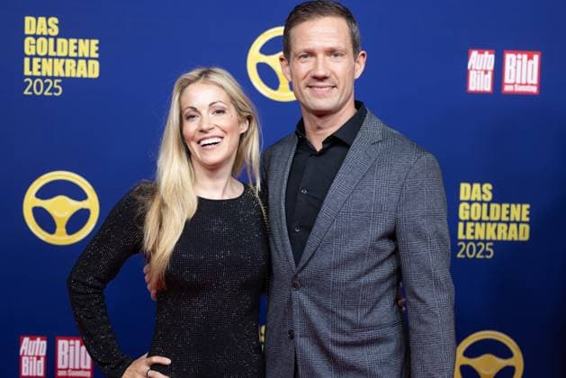 The Golden Steering Wheel 2025 Sebastian Ogier rally racing driver and Andrea Kaiser presenter Award ceremony Auto BILD The Golden Steering Wheel 2025 in the Axel Springer building in Berlin Copyright: xEventpressxFuhrx