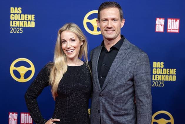 The Golden Steering Wheel 2025 Sebastian Ogier rally racing driver and Andrea Kaiser presenter Award ceremony Auto BILD The Golden Steering Wheel 2025 in the Axel Springer building in Berlin Copyright: xEventpressxFuhrx